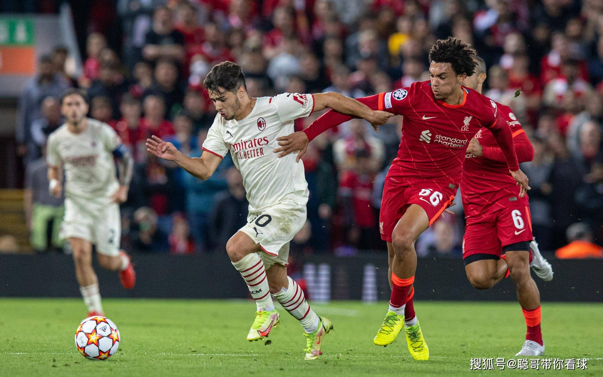 爱游戏娱乐-利物浦球星登陆德国联赛，成为焦点