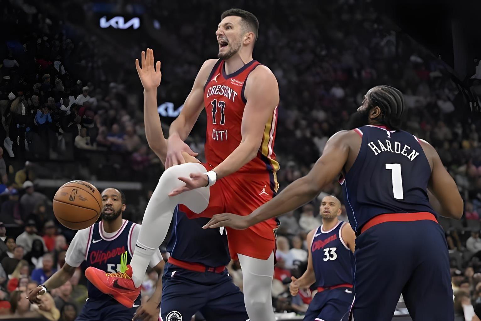 爱游戏tv-鹈鹕翻盘希腊男篮，保罗制霸全场的简单介绍