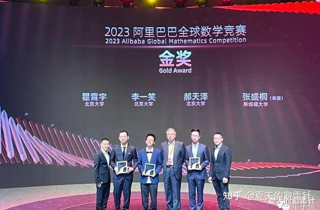 爱游戏在线-新赛季首战落败，球队反思借此调整阵容，恪守信念的简单介绍