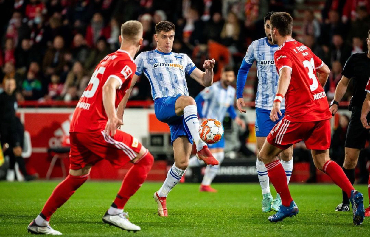 柏林联队遭遇客场失利，难以掌控局势