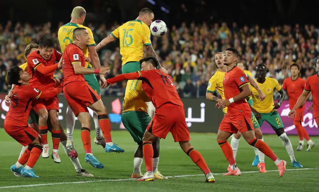 比利时鏖战乌拉圭，哈弗茨带队取胜