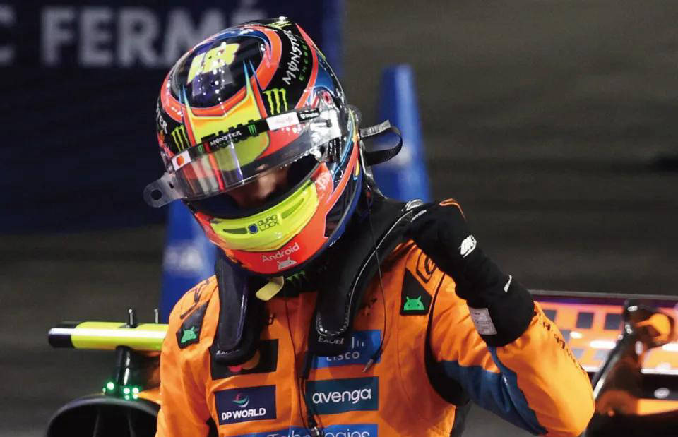 包含哈斯车队鏖战红牛二队，皮亚斯特里高光表现的词条