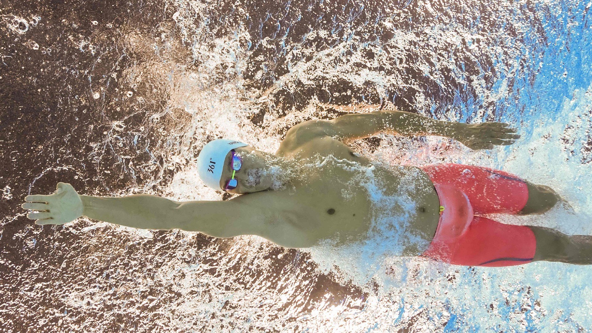 意甲焦点战与巴西生死战，足球世界的双重变奏