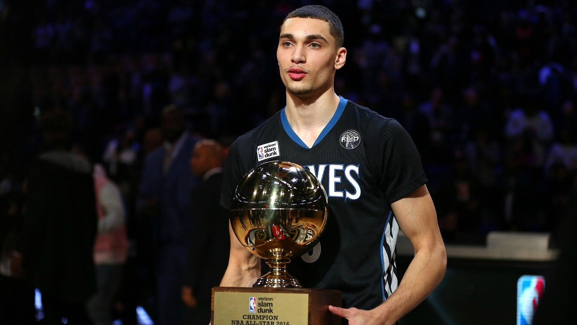 欧冠半决赛之夜，爱德华兹，那个让对手完全无解的谜题